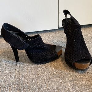 Pedro Garcia high heeled bootie sandals